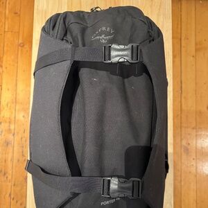 EXCELLENT Osprey Porter 46L Travel Backpack - Black